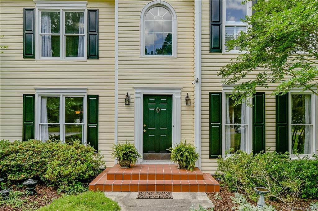 4532 Castleton Road Charlotte, NC 28211 - Photo 2 of 46 Gallery Image 2