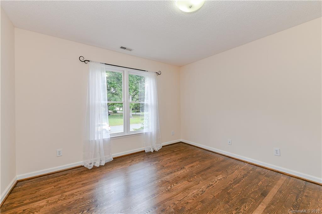 4532 Castleton Road Charlotte, NC 28211 - Photo 33 of 46 Gallery Image 33