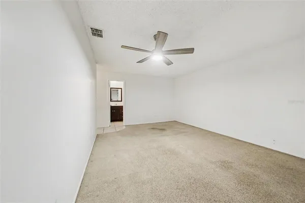 $2,500 | 5033 Loyola Lane, Orlando, FL 32821