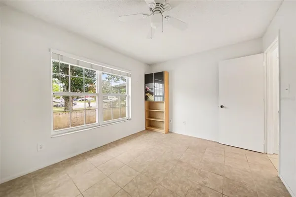 $2,500 | 5033 Loyola Lane, Orlando, FL 32821