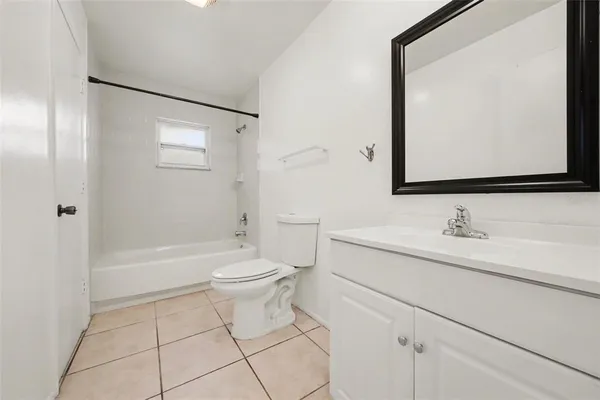 $2,500 | 5033 Loyola Lane, Orlando, FL 32821
