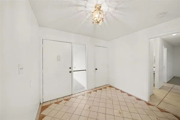 $2,500 | 5033 Loyola Lane, Orlando, FL 32821