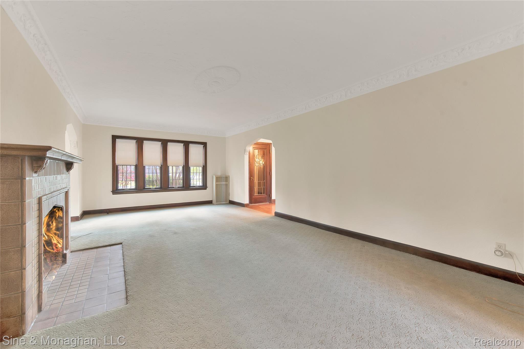 1176 Yorkshire Road Grosse Pointe, MI 48230 - Photo 14 of 48 1176 Yorkshire - HD Drone Photography-22.jpg