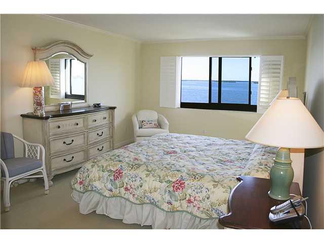 10 Northeast Plantation Road, Unit 304 Jensen Beach, FL 34957 - Photo 12 of 19 Gallery Image 12