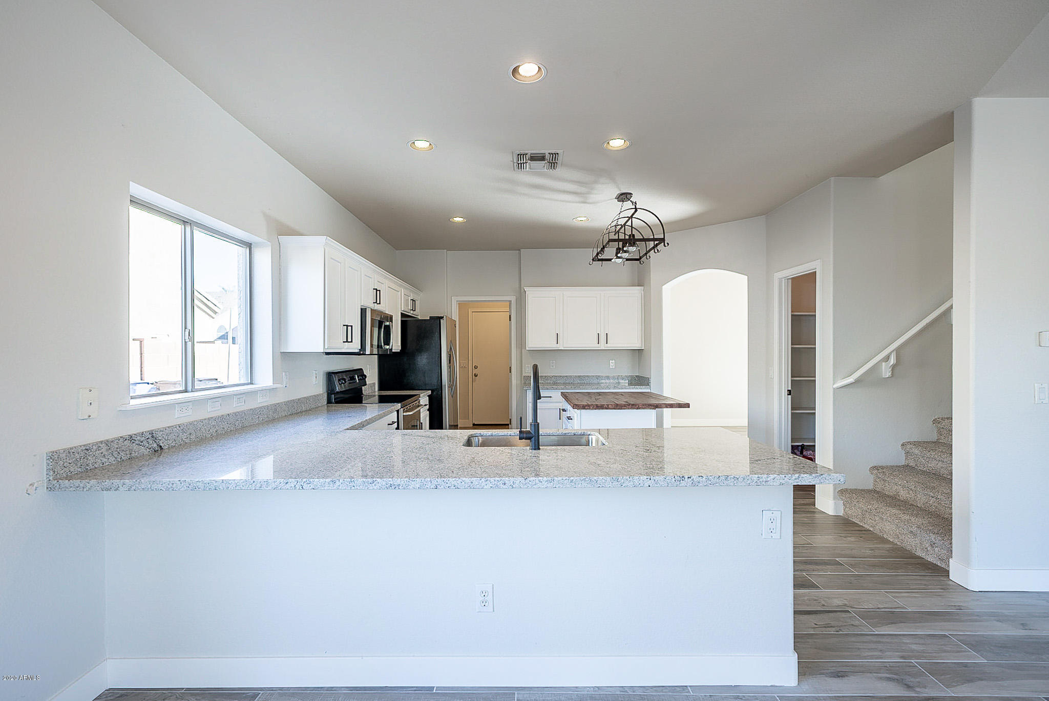 2966 East Ranch Court Gilbert, AZ 85296 - Photo 12 of 63 Kitchen