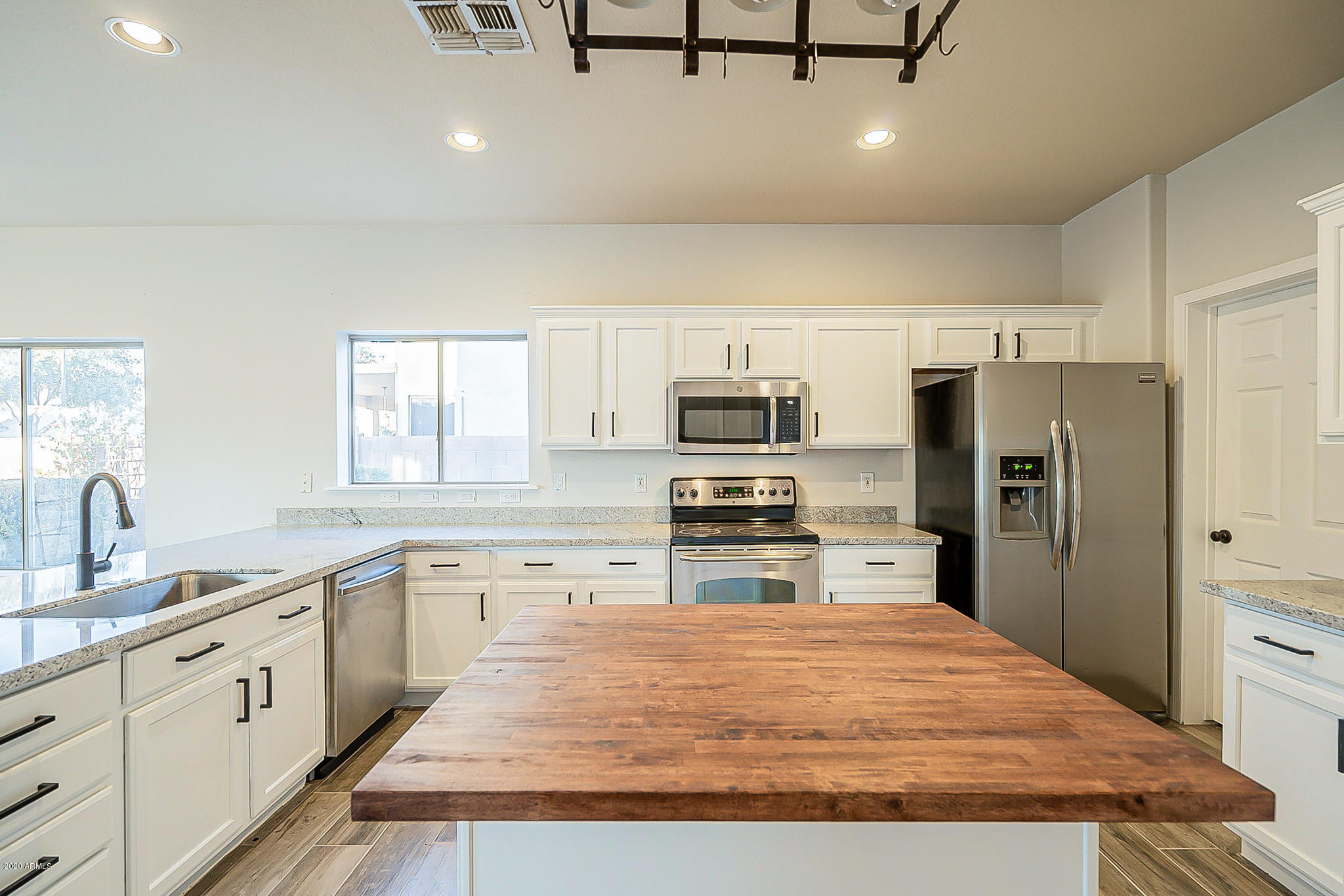 2966 East Ranch Court Gilbert, AZ 85296 - Photo 16 of 63 Ranch-10