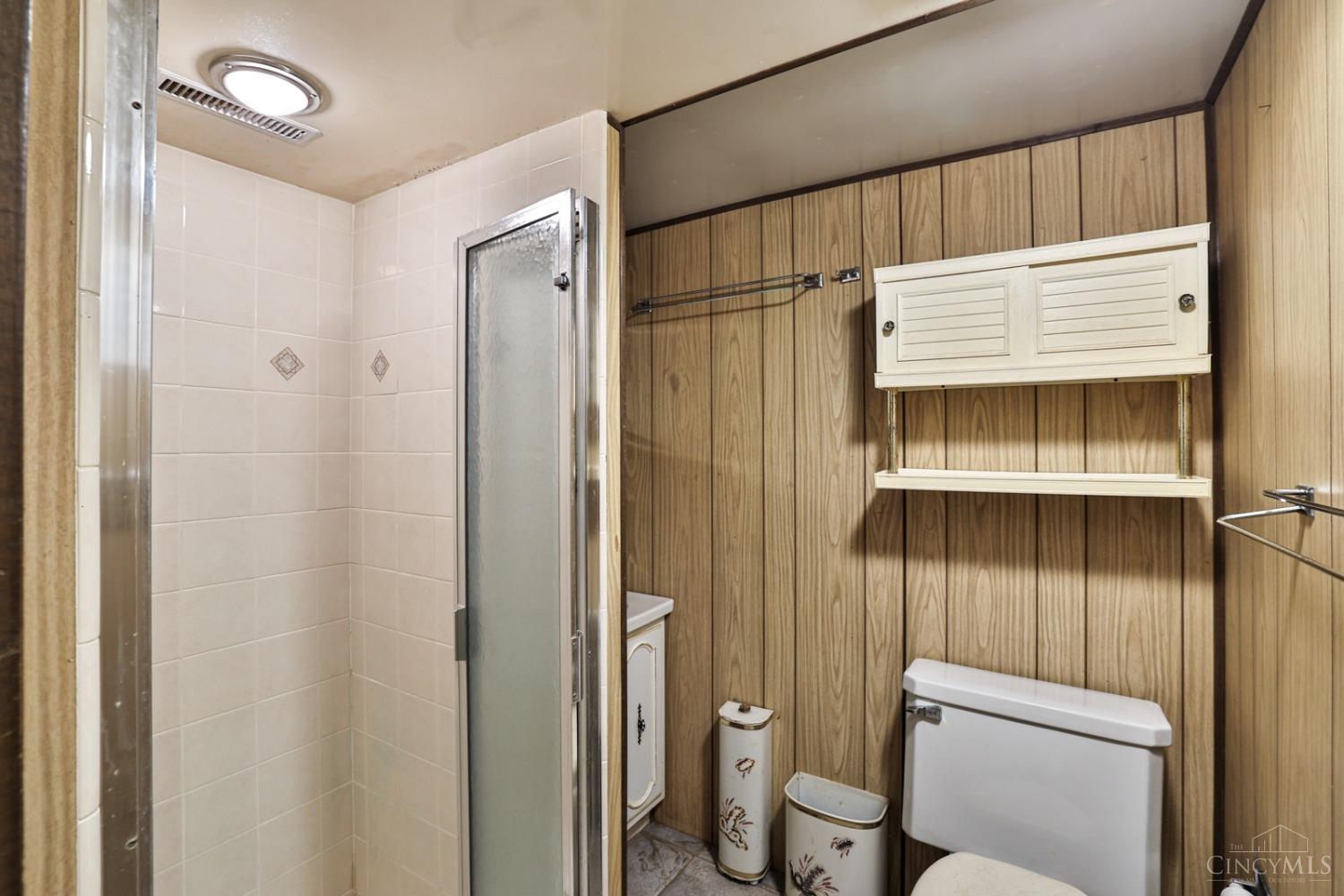 11850 Bay Road Harrison, OH 45030 - Photo 36 of 50 Lower level full bath
