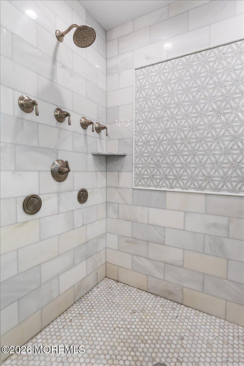 27 Fox Hill Road Middletown, NJ 07748 - Photo 31 of 51 Primary Bathroom
