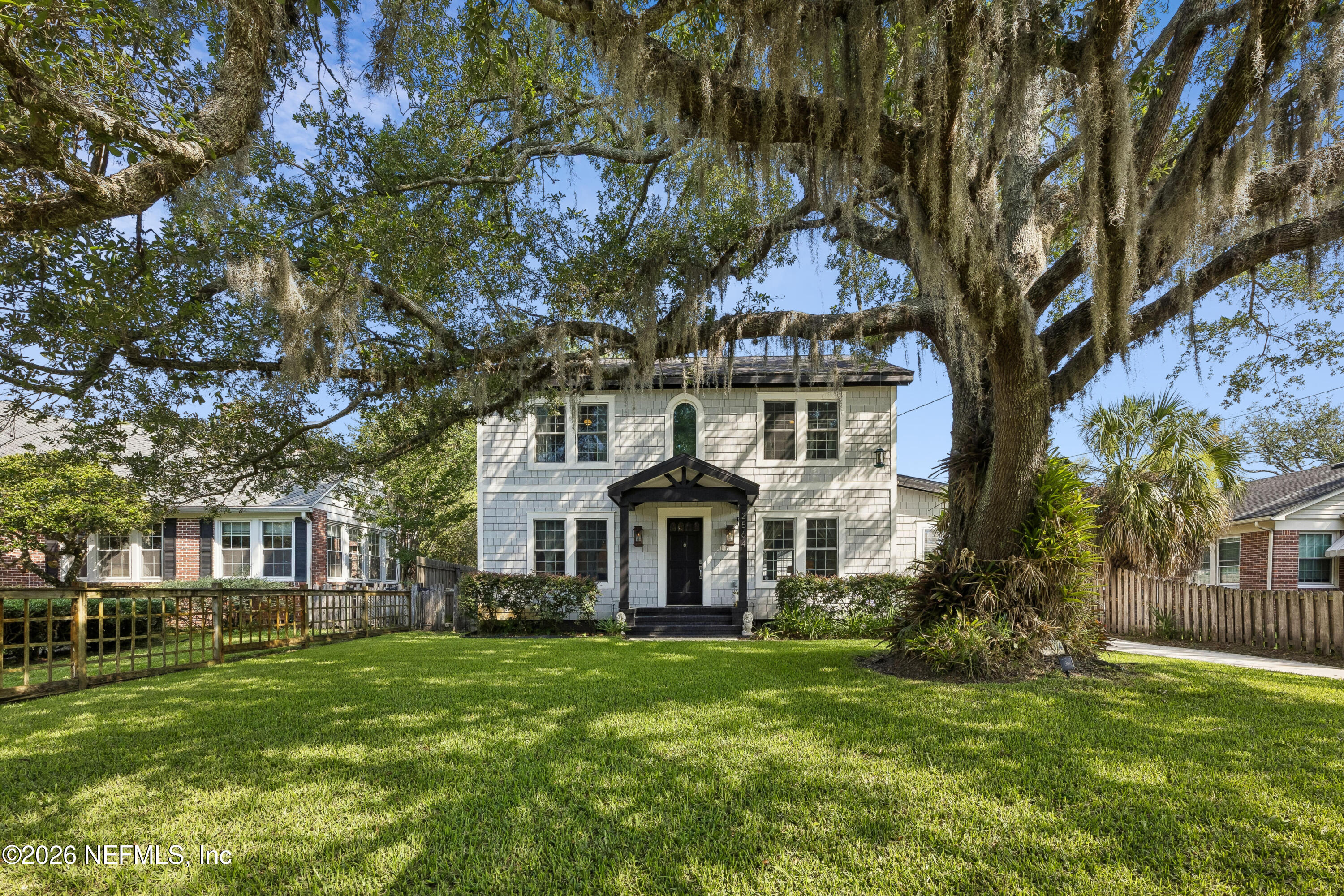 2564 Pineridge Road Jacksonville, FL 32207 - Photo 3 of 69 03_beyc6a38190a87d9d