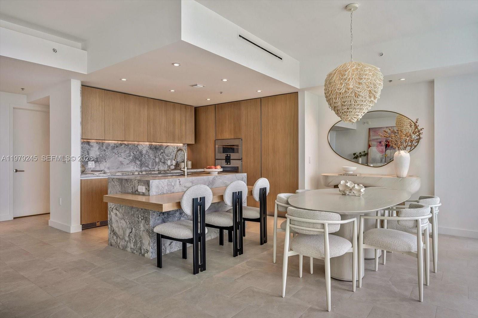 500 Alton Road, Unit 903 Miami Beach, FL 33139 - Photo 8 of 27