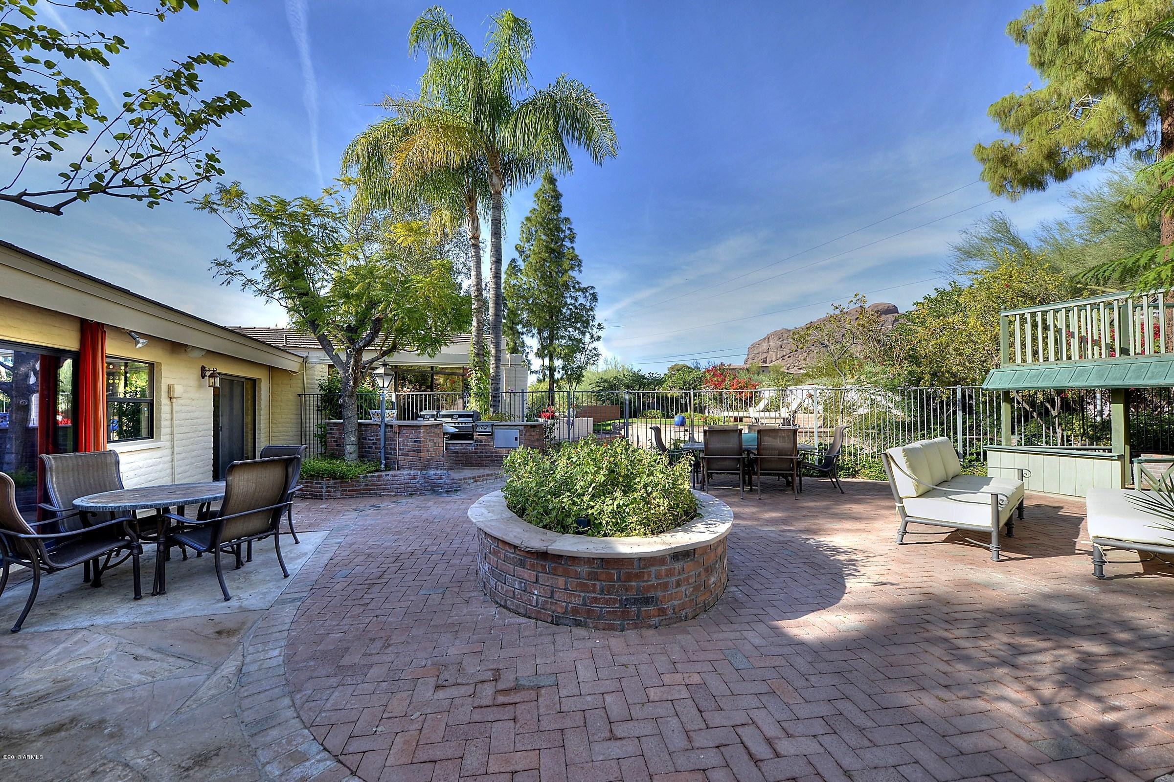 4930 East Palomino Road Phoenix, AZ 85018 - Photo 23 of 33 026_Outdoor Grilling
