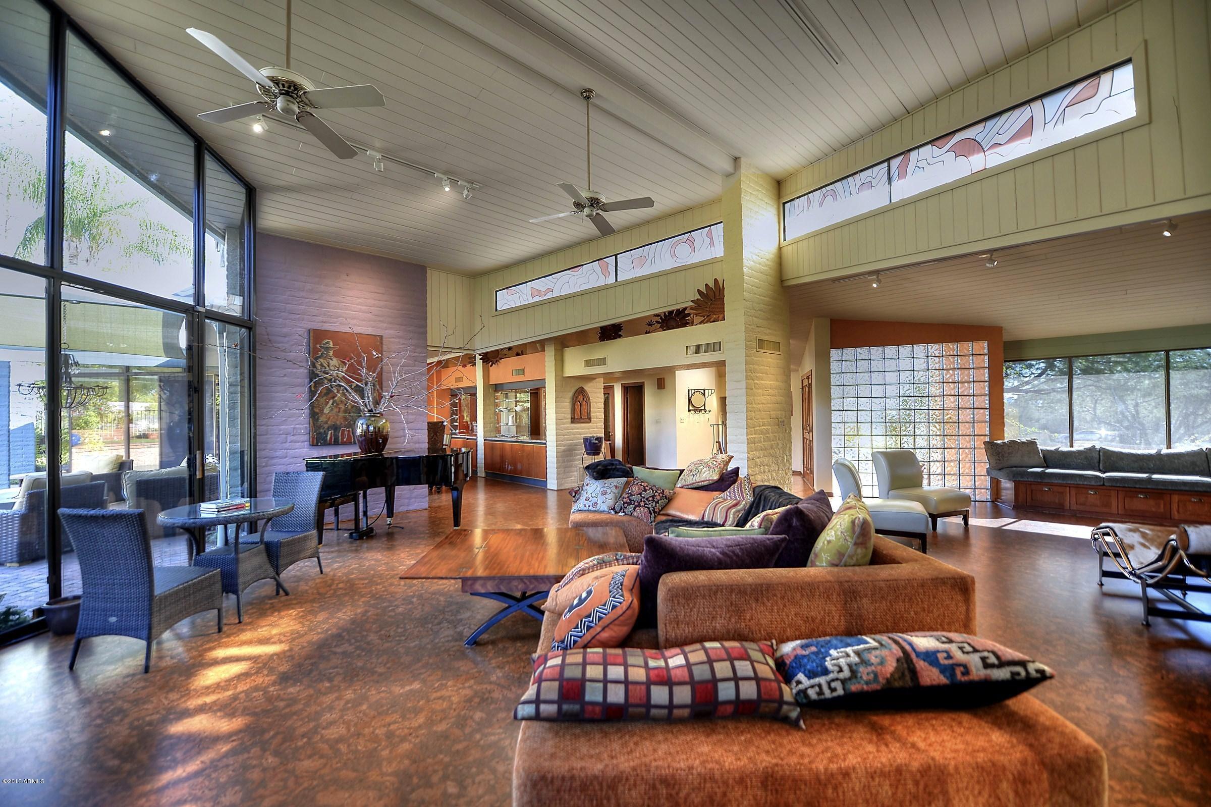 4930 East Palomino Road Phoenix, AZ 85018 - Photo 6 of 33 006_Living Room View
