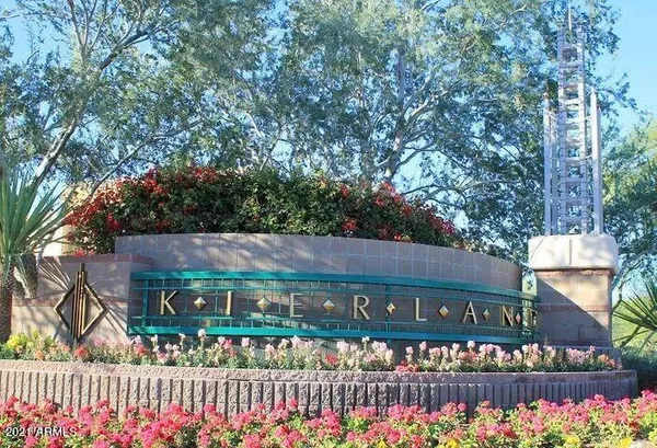 a street sign on the side of the road