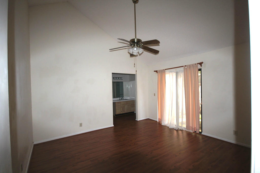 1301 Summerwinds Lane Jupiter, FL 33458 - Photo 10 of 19 masterbr