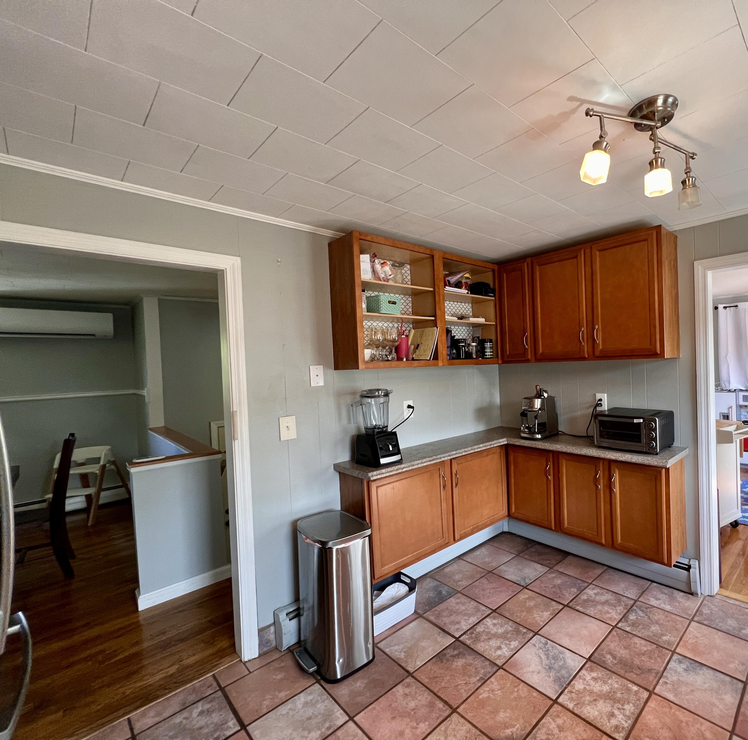 20 Highview Terrace Bangor, ME 04401 - Photo 8 of 62 Kitchen