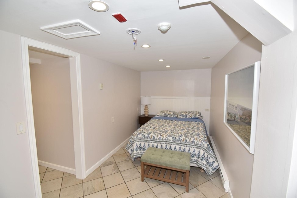 20 Winnapaug Road, Unit B7 Westerly, RI 02891 - Photo 11 of 11 Gallery Image 11