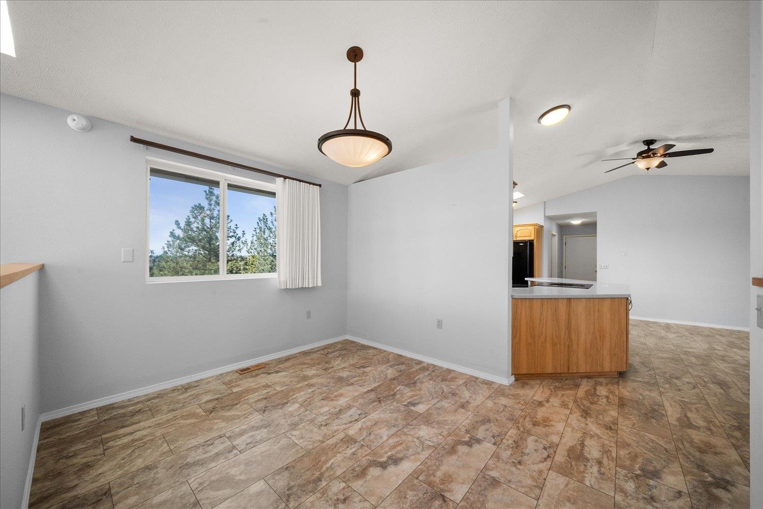 6710 North Prairie Crest Road Spokane, WA 99224 - Photo 7 of 50 Gallery Image 7