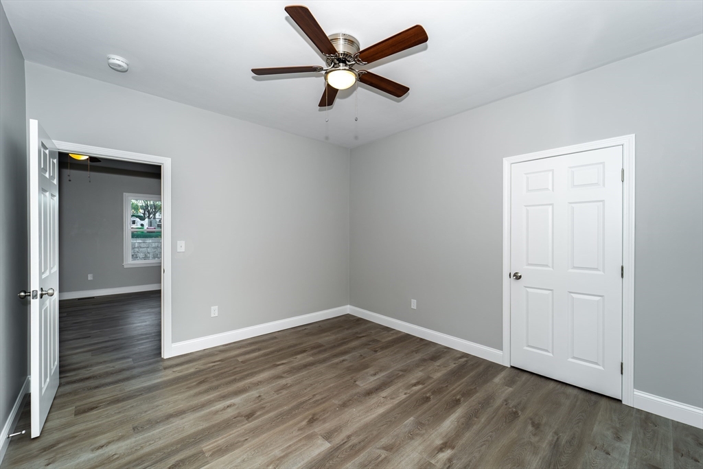 325 Snell Street Fall River, MA 02721 - Photo 11 of 30