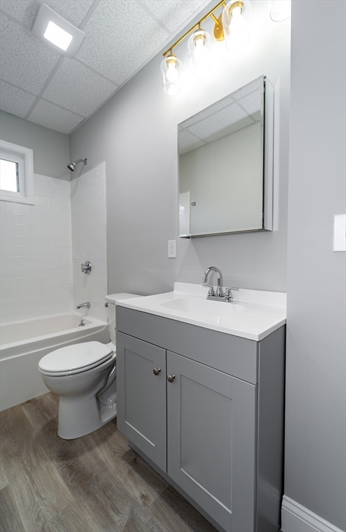 325 Snell Street Fall River, MA 02721 - Photo 19 of 30