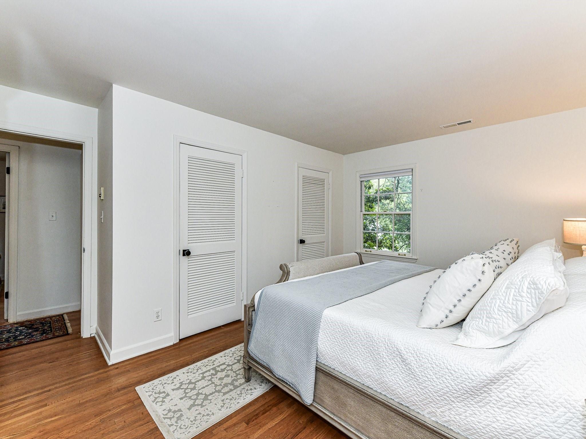 3701 Sulkirk Road Charlotte, NC 28210 - Photo 17 of 35 Gallery Image 17