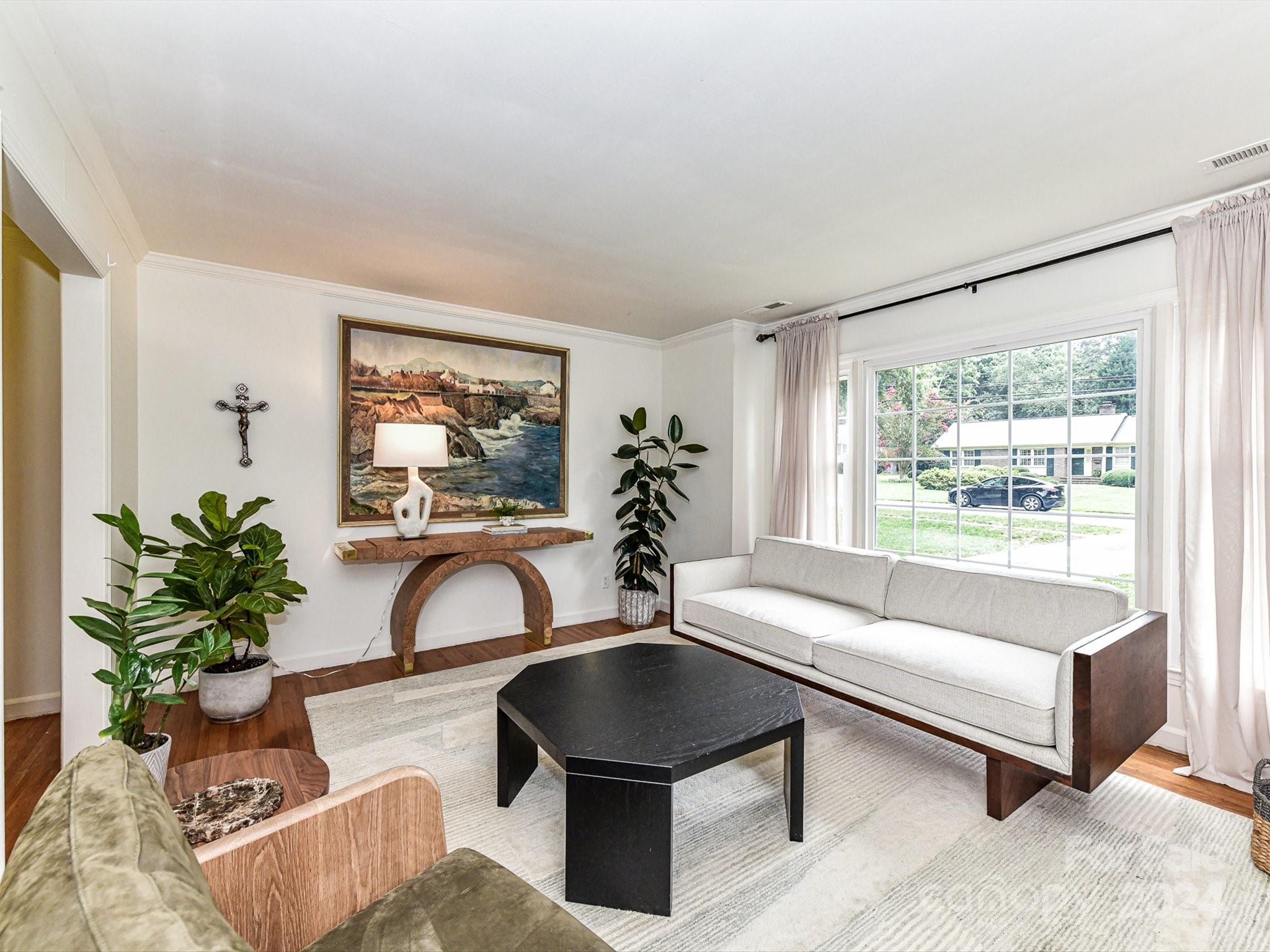 3701 Sulkirk Road Charlotte, NC 28210 - Photo 8 of 35 Gallery Image 8