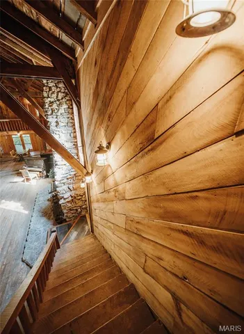 $850,000 | 82 Idlewild Road, Steelville, MO 65565