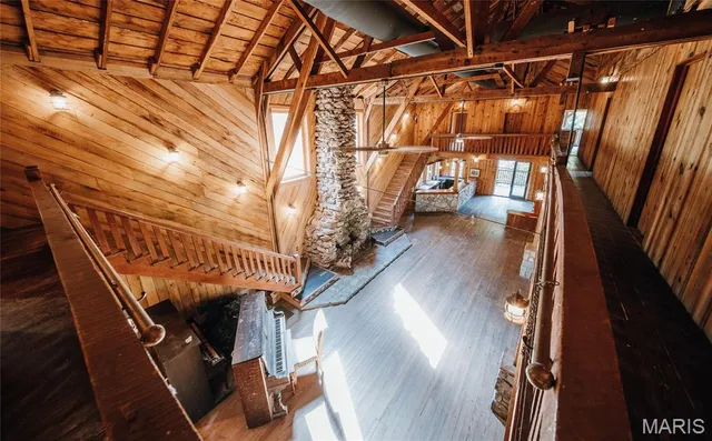 $850,000 | 82 Idlewild Road, Steelville, MO 65565