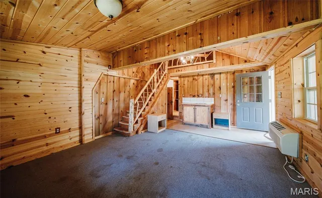 $850,000 | 82 Idlewild Road, Steelville, MO 65565