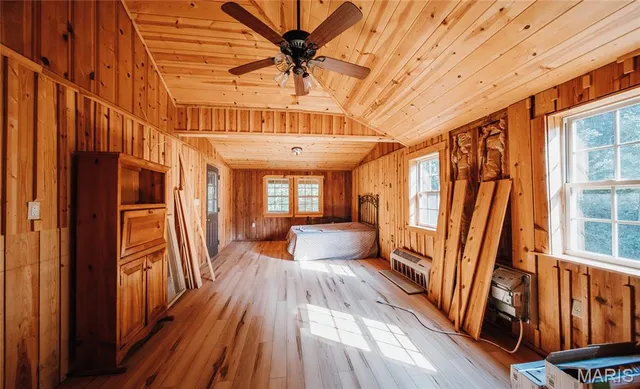 $850,000 | 82 Idlewild Road, Steelville, MO 65565