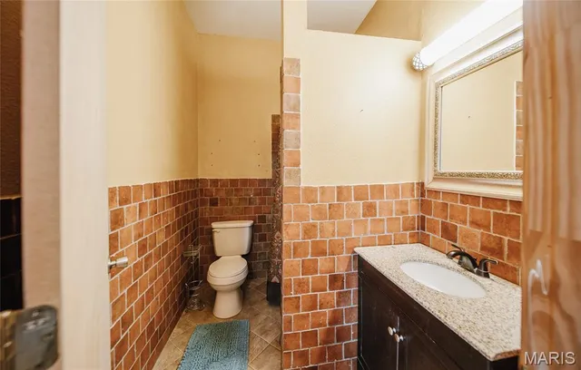 $850,000 | 82 Idlewild Road, Steelville, MO 65565