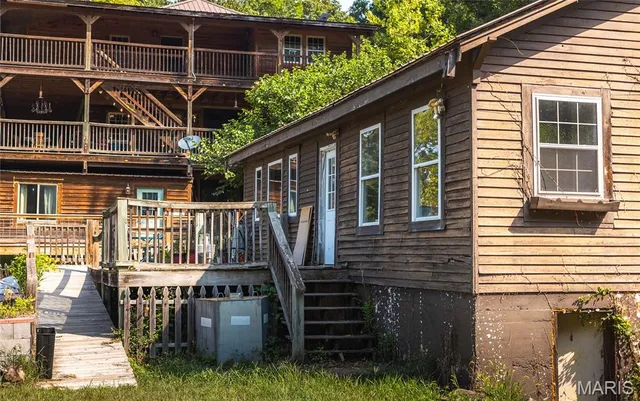 $850,000 | 82 Idlewild Road, Steelville, MO 65565