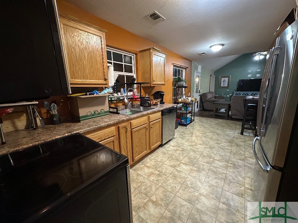 127 Rogers Drive Rincon, GA 31326 - Photo 10 of 23