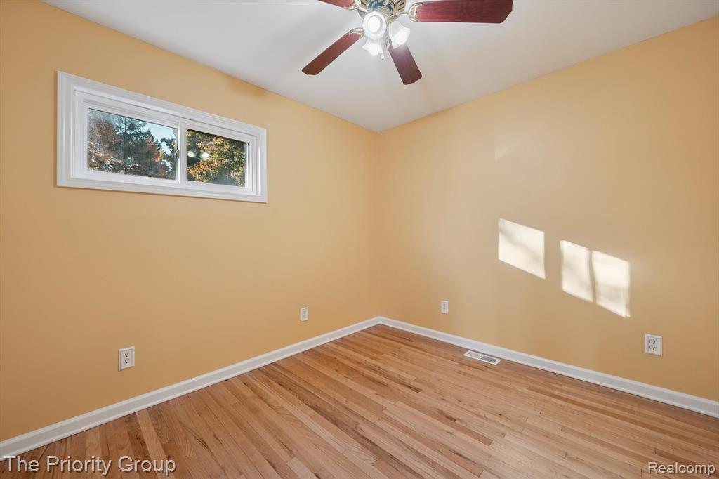 5235 Drayton Road Clarkston, MI 48346 - Photo 24 of 48 Gallery Image 24
