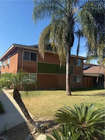 $2,000 | 914 West Pine Street, Upland, CA 91786