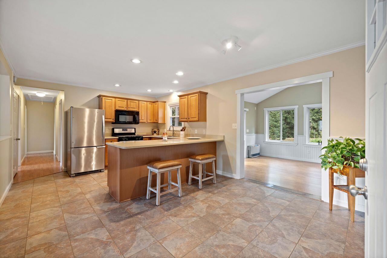 179 New County Road Saco, ME 04072 - Photo 18 of 35 3G0A9782 (1)