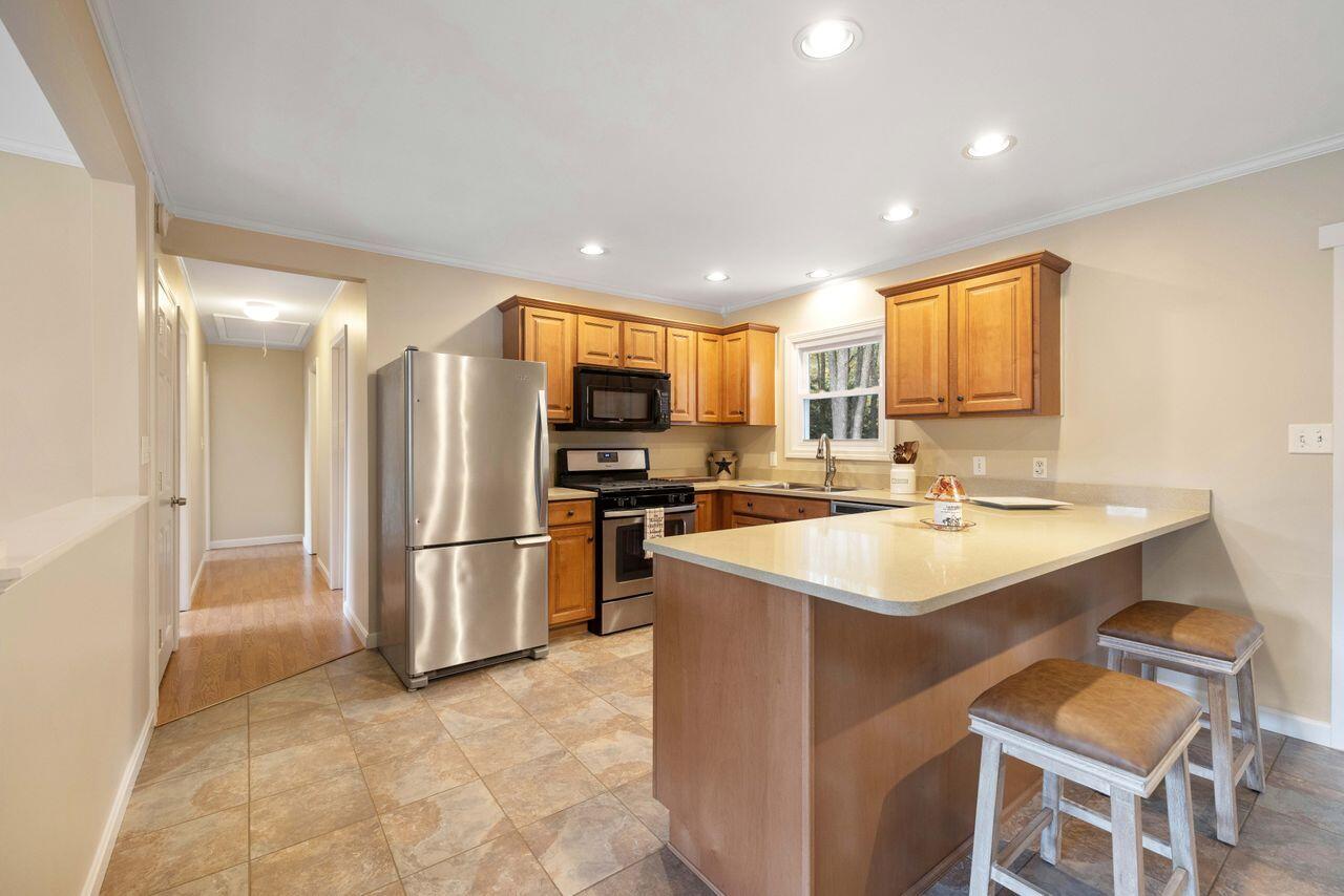 179 New County Road Saco, ME 04072 - Photo 23 of 35 3G0A9825