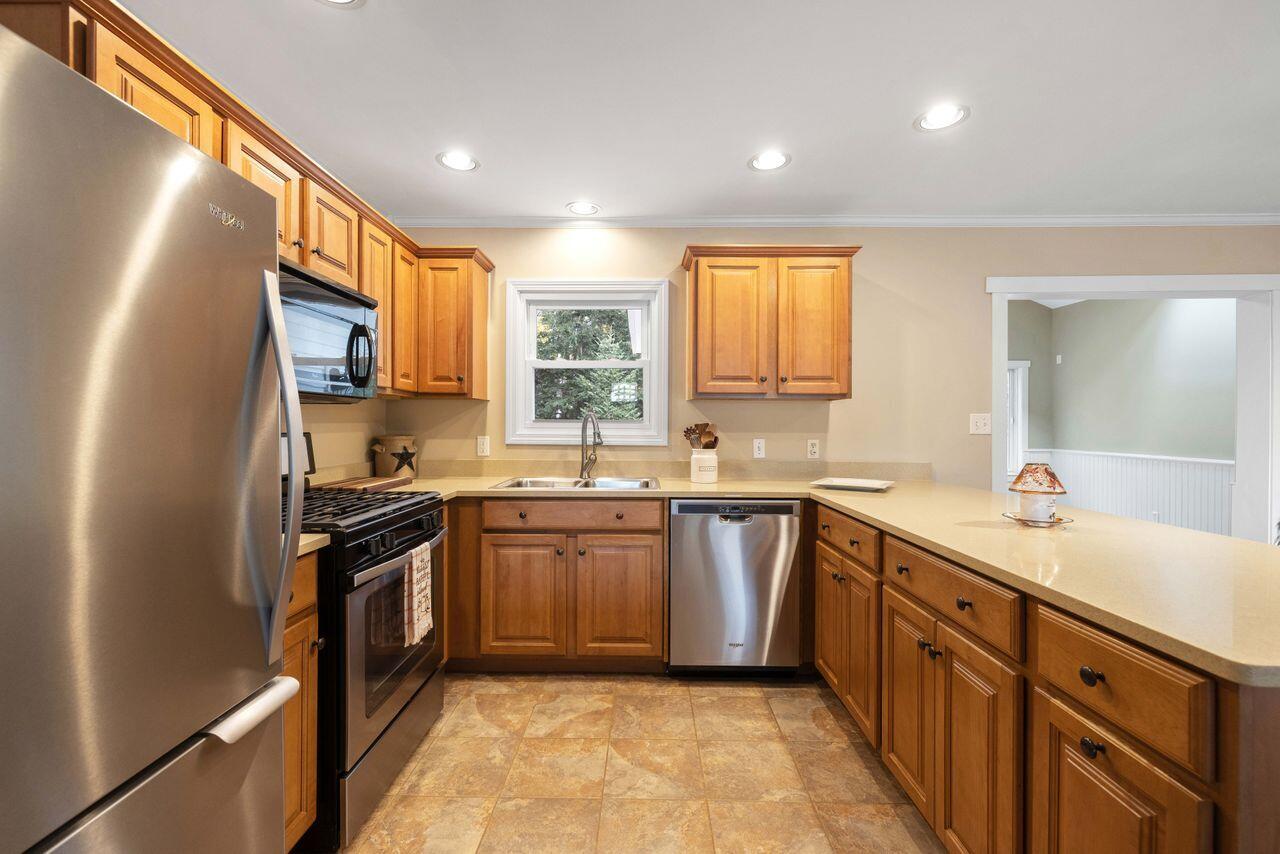 179 New County Road Saco, ME 04072 - Photo 25 of 35 3G0A9840