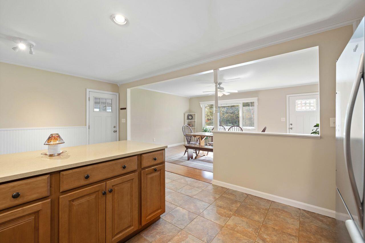 179 New County Road Saco, ME 04072 - Photo 27 of 35 3G0A9849