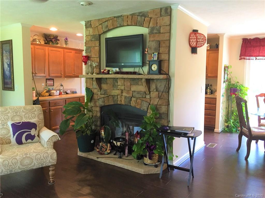 266 Cove Springs Road Rutherfordton, NC 28139 - Photo 3 of 39