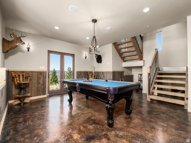 22677 East Snowbird Drive, Unit 47 Helper, UT 84526 - Photo 26 of 43 Playroom featuring finished concrete flooring, recessed lighting, billiards table, a wainscoted wall, and bar
