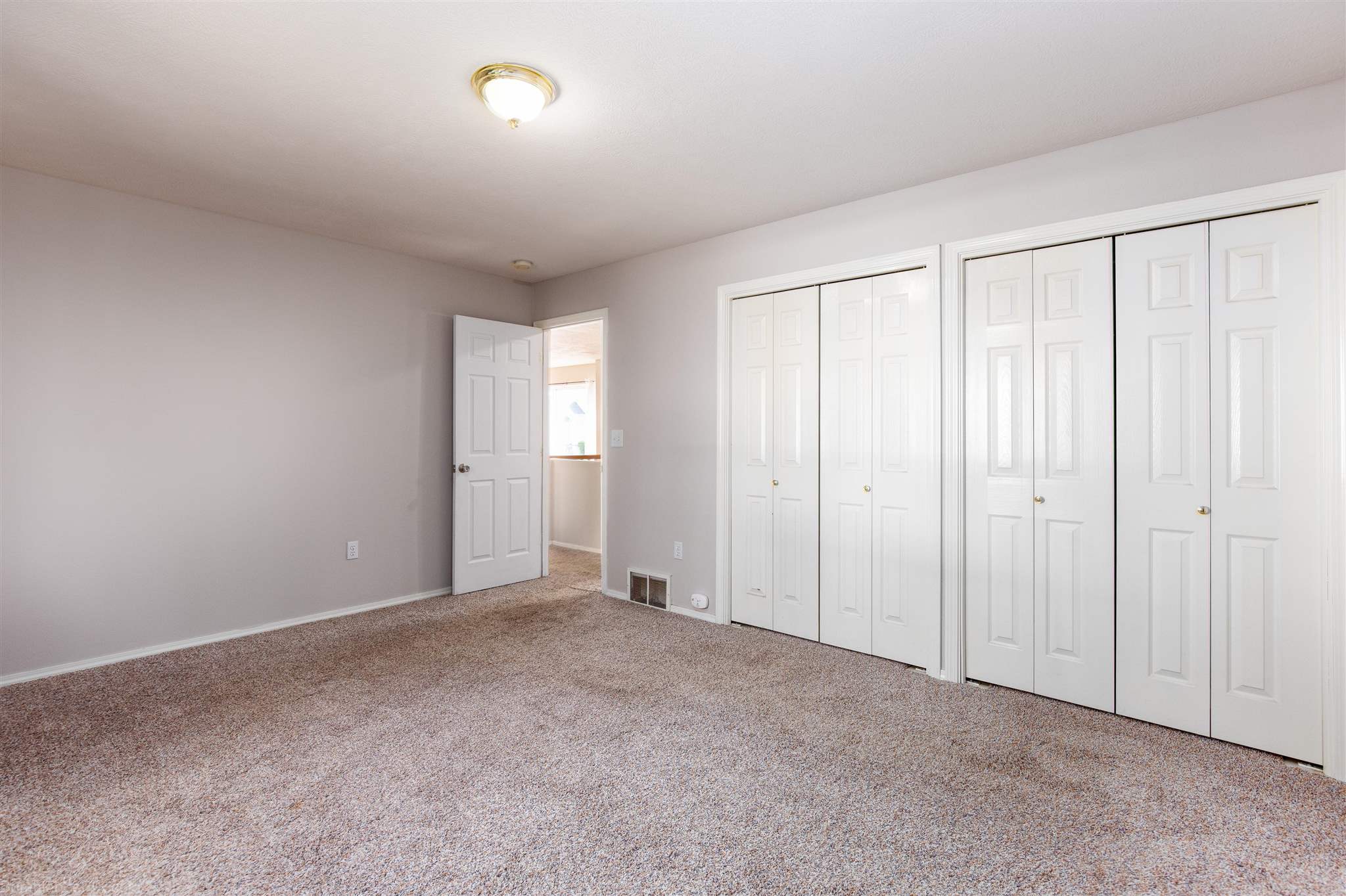 8715 North Maple Street Spokane, WA 99208 - Photo 11 of 31