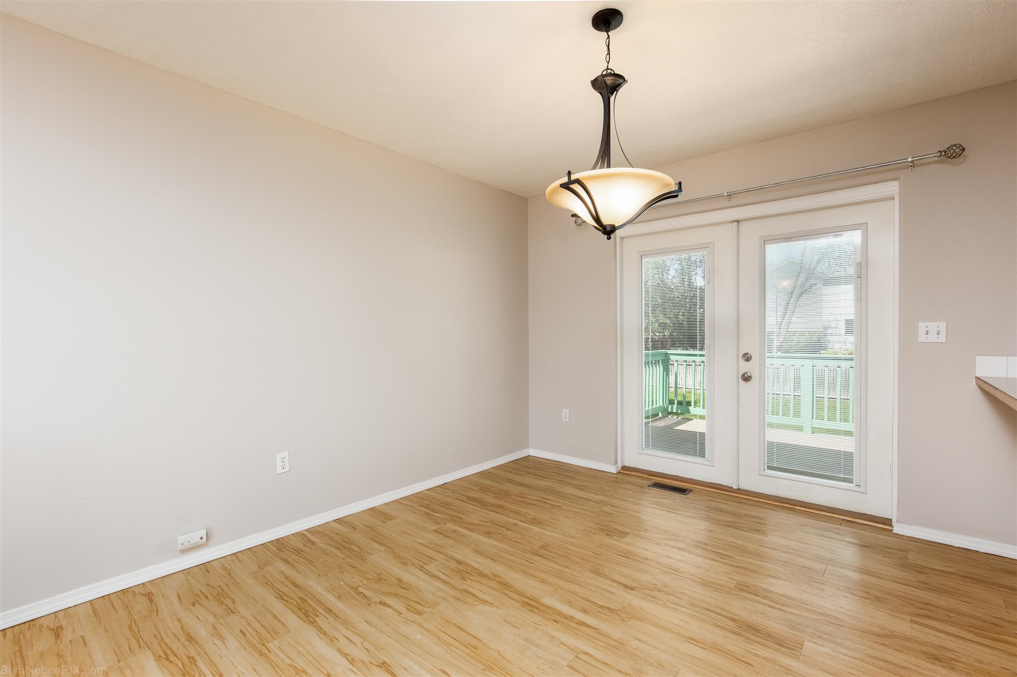 8715 North Maple Street Spokane, WA 99208 - Photo 8 of 31
