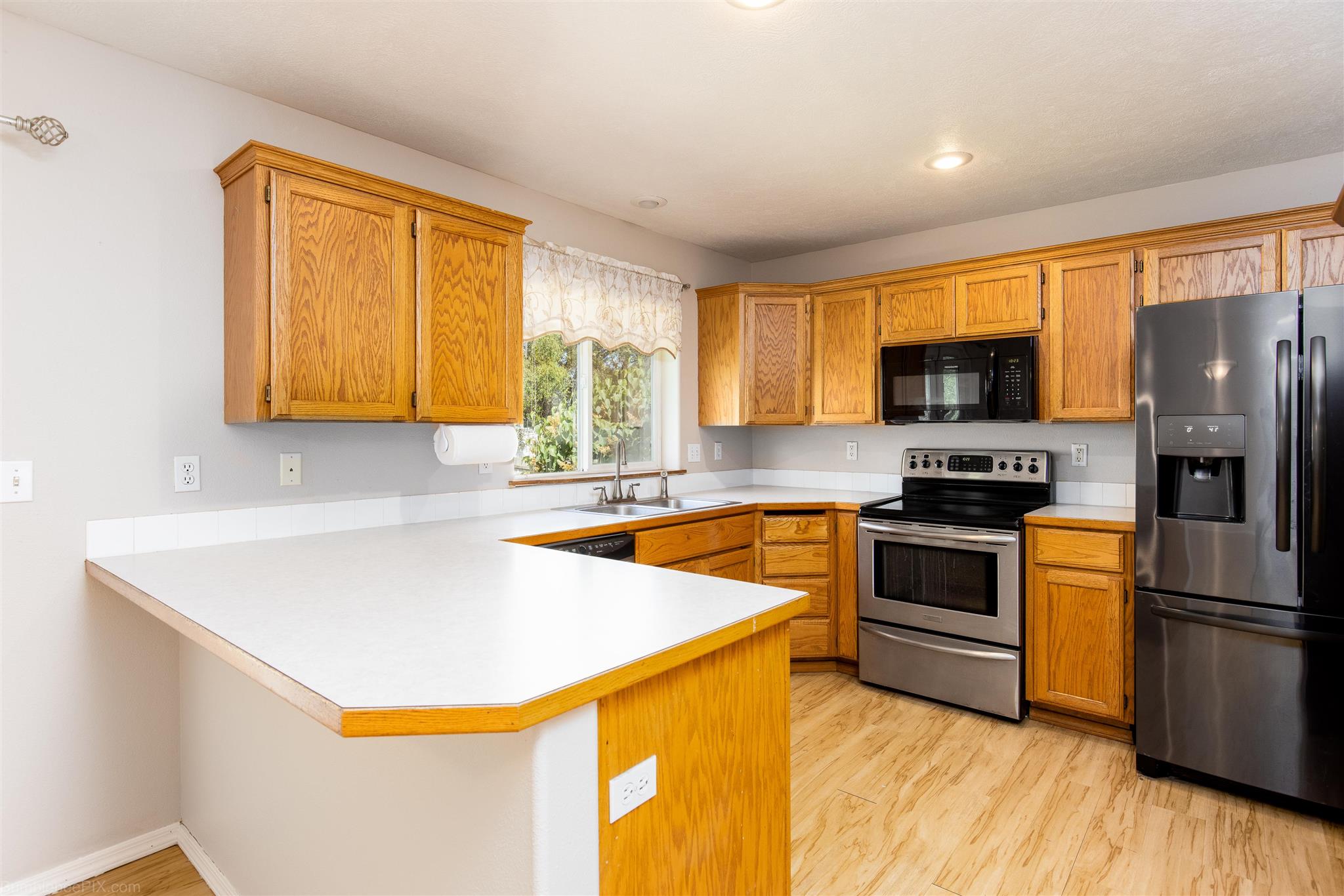 8715 North Maple Street Spokane, WA 99208 - Photo 10 of 31
