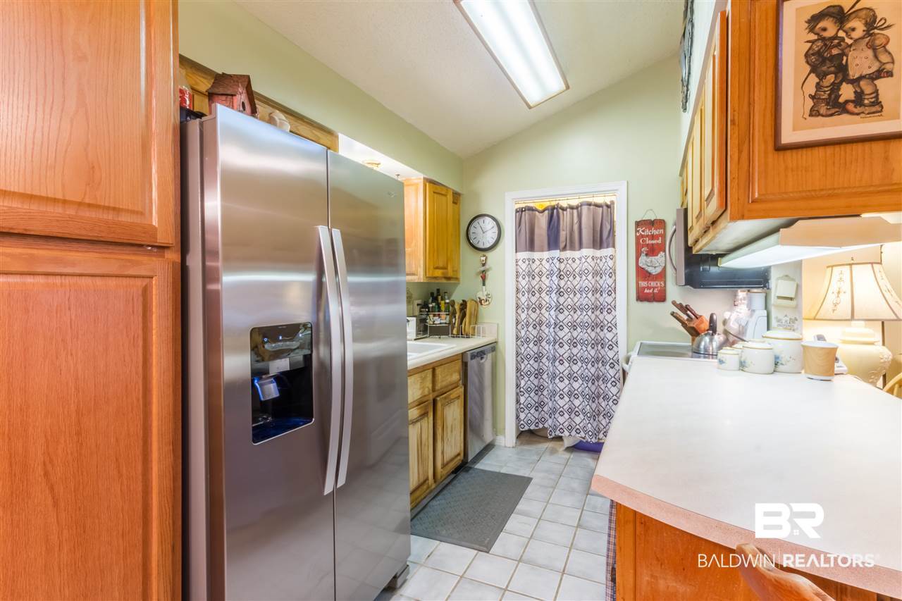 17155 Bemis Lane Elberta, AL 36530 - Photo 8 of 29 Kitchen