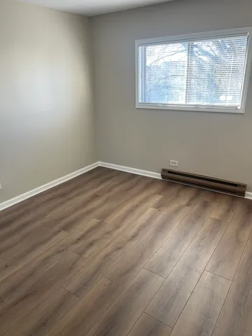 $1,500 | 1110 Cedar Street, Unit 3A, Glendale Heights, IL 60139