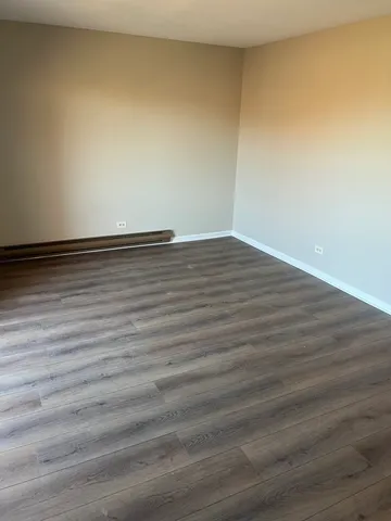 $1,500 | 1110 Cedar Street, Unit 3A, Glendale Heights, IL 60139