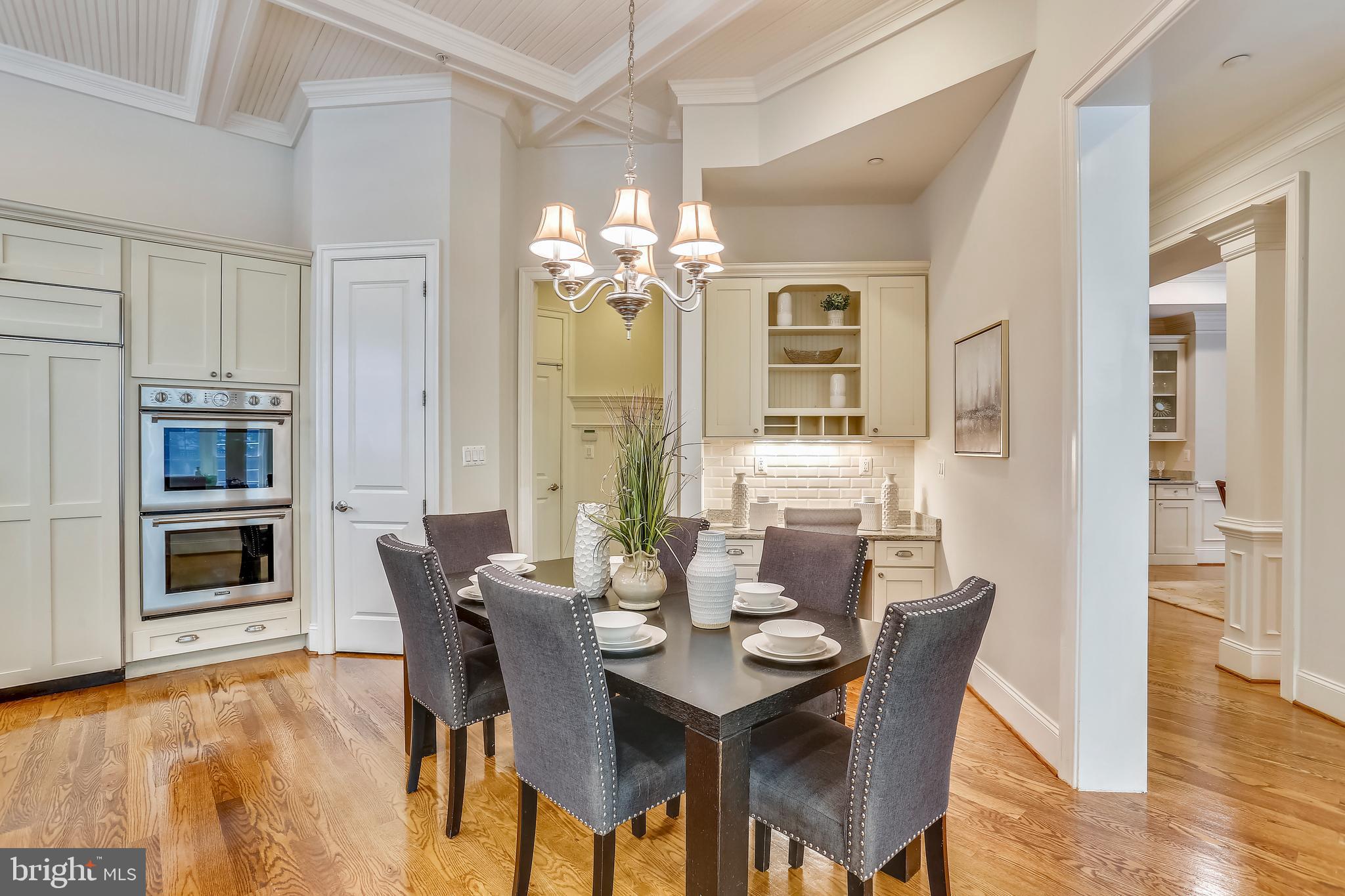 6106 Kirby Road Bethesda, MD 20817 - Photo 11 of 71 Sophisticated Chefs Kitchen