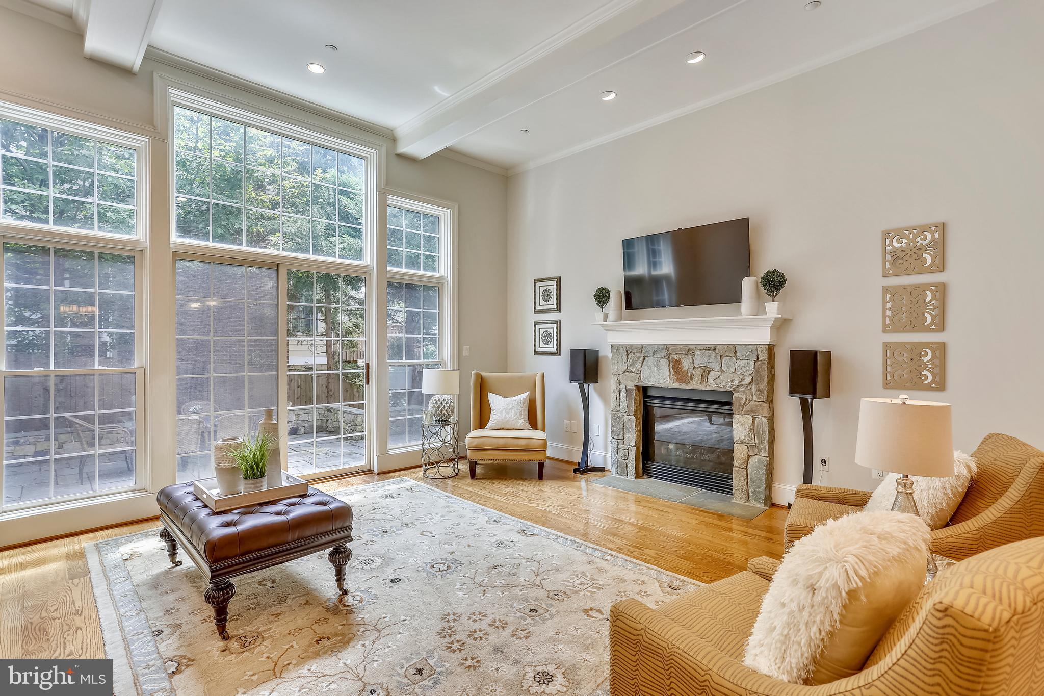 6106 Kirby Road Bethesda, MD 20817 - Photo 13 of 71 Inviting Open Family Room