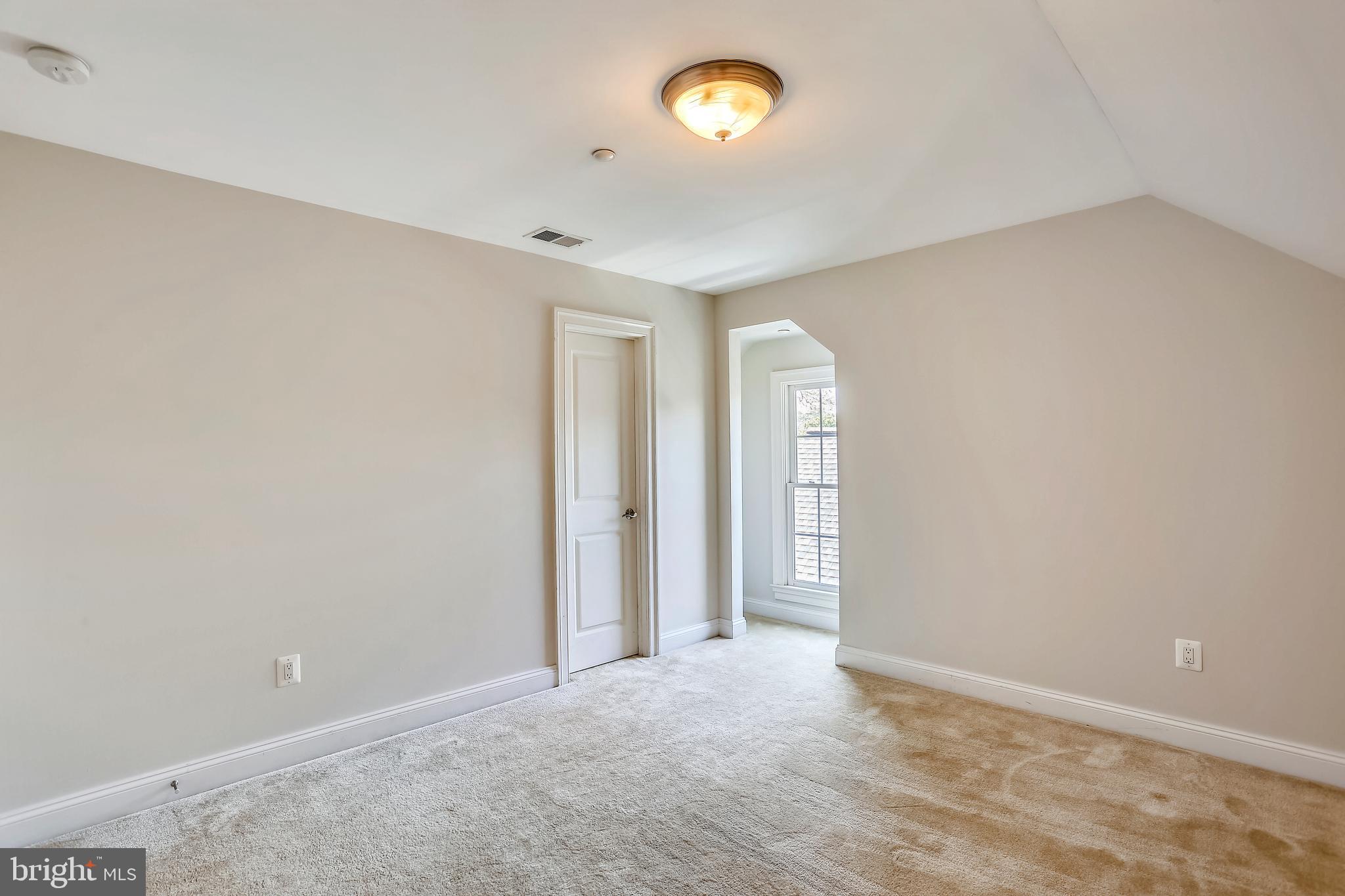 6106 Kirby Road Bethesda, MD 20817 - Photo 51 of 71 Sixth Bedroom with Fabulous Walk-In Closet