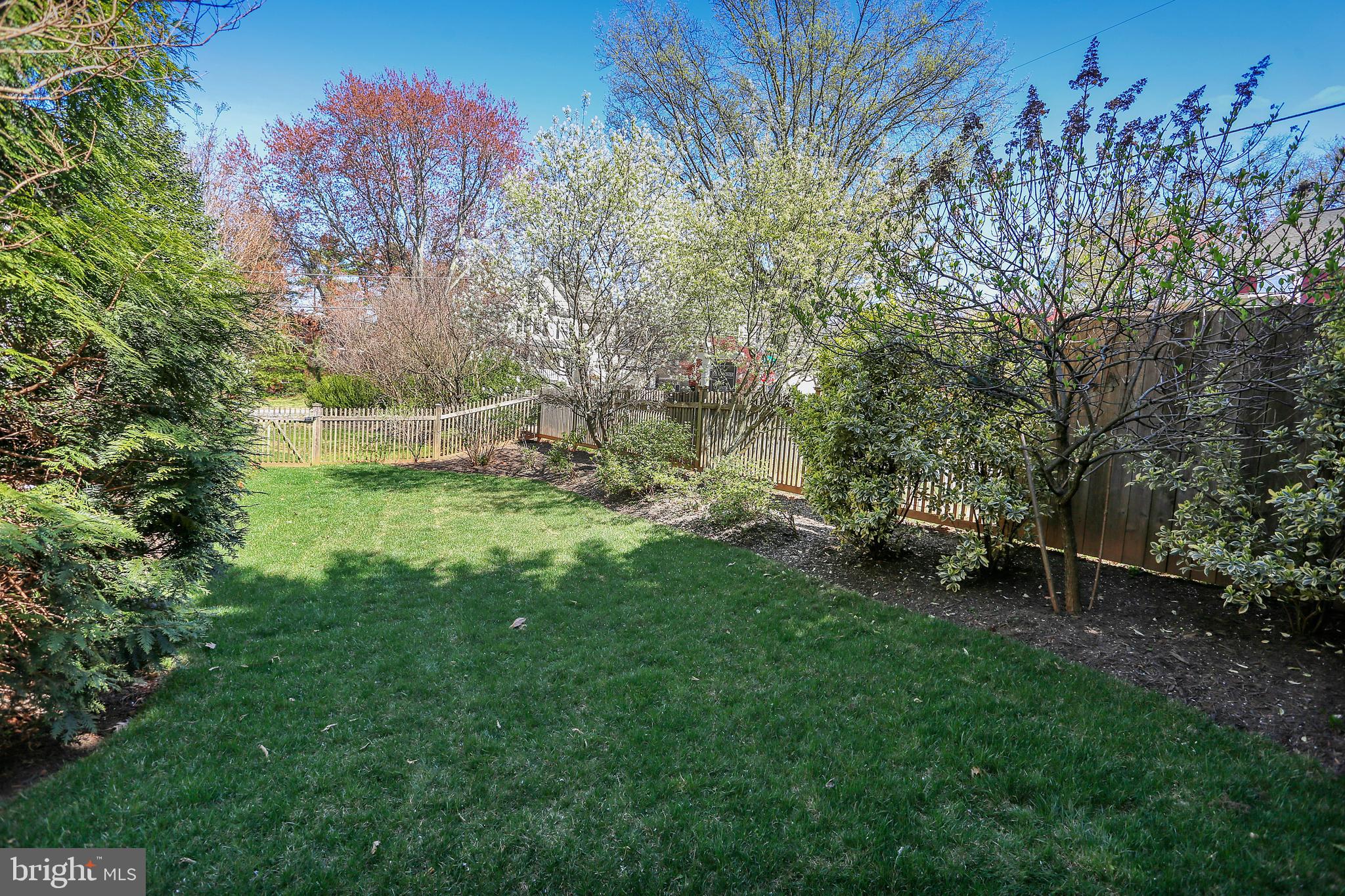 6106 Kirby Road Bethesda, MD 20817 - Photo 63 of 71 Fenced Corner Lot